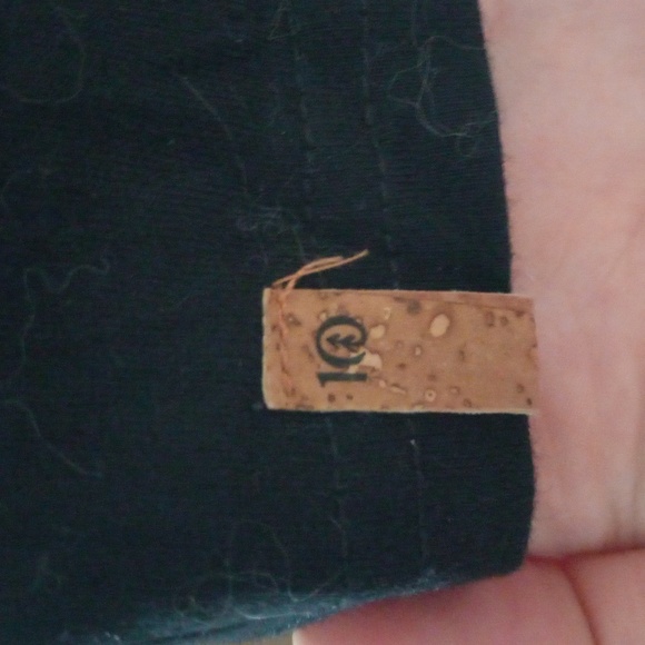 Tentree Earth Peace Sign Shirt - Picture 3 of 4